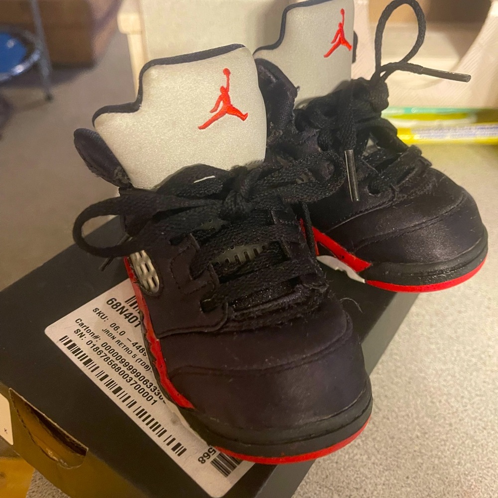 Jordan Retro 5 - Picture 4 of 5